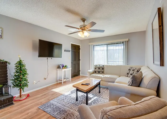 1 Mi To Museum: Pet-friendly Holiday home Prescott